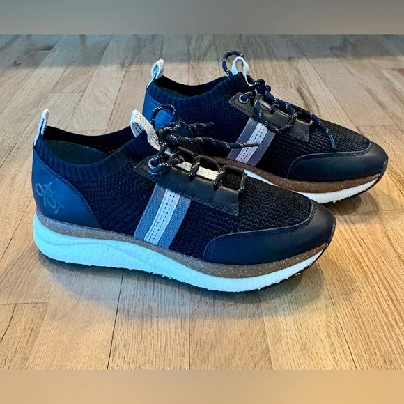 NEW OTBT Speed Sneakers Black Knit Leather Travel Sneakers Platform Lug Sole 7.5 - Picture 6 of 11
